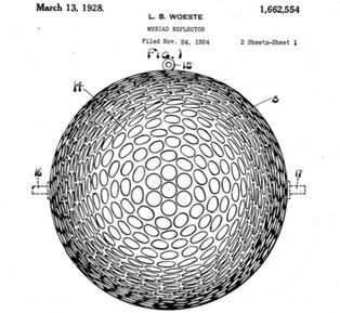 Desenho da patente do refletor de miríade de Louis B. Woeste, precursor do globo espelhado